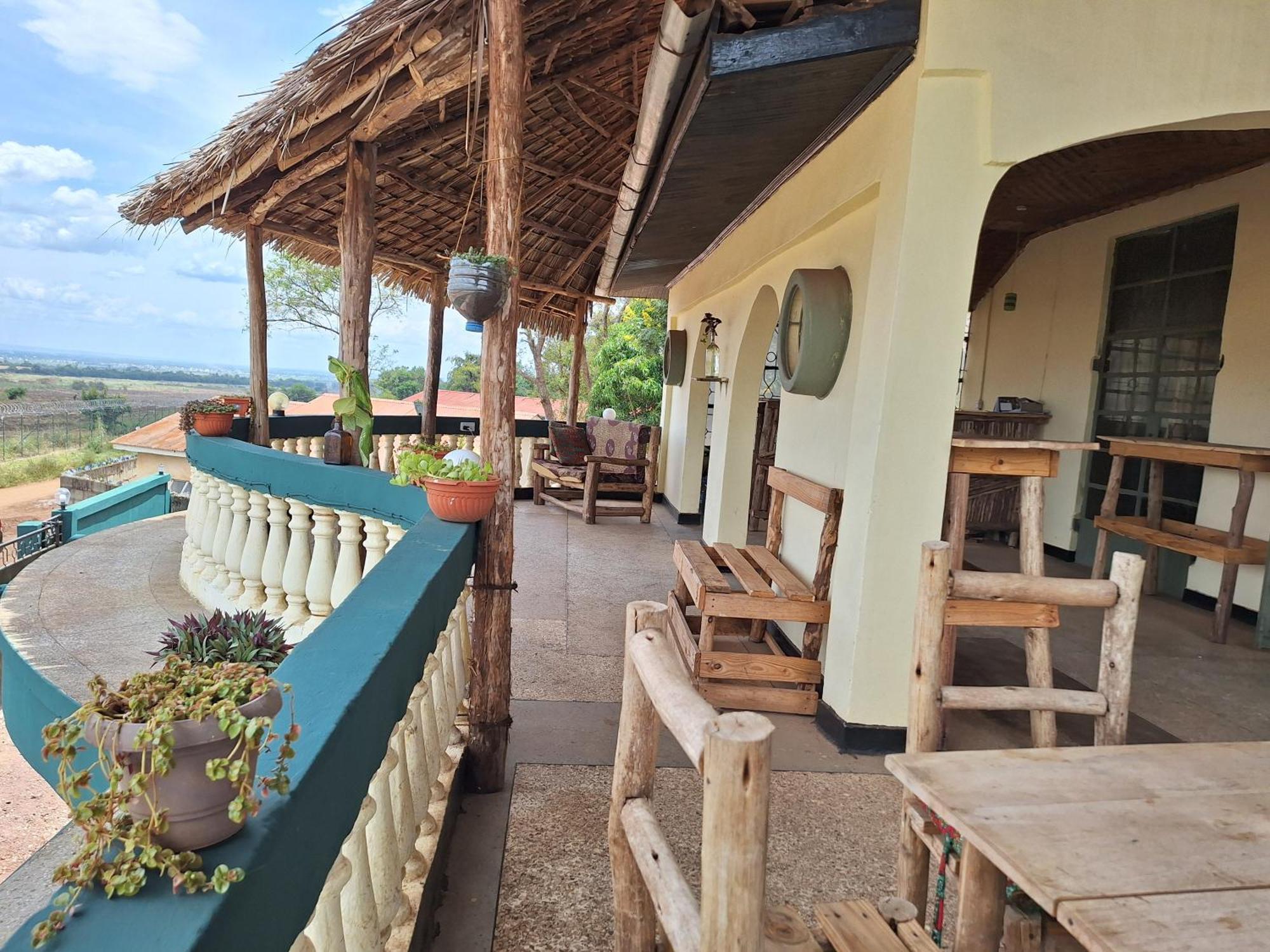 Hill View Garden Hotel Moshi Ngoại thất bức ảnh
